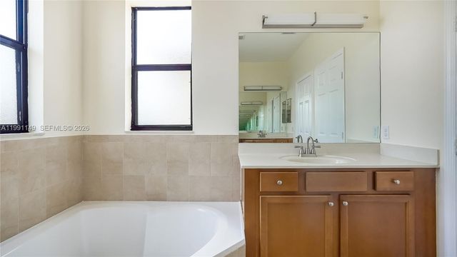 8841 W 34th Ct, Hialeah, FL 33018