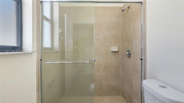 8841 W 34th Ct, Hialeah, FL 33018