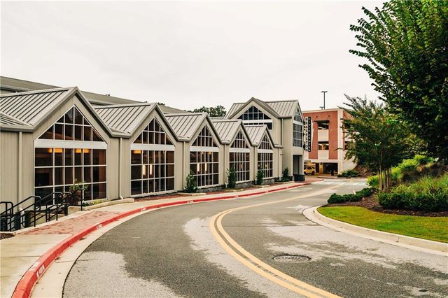 470 Winding Rose Drive, Hoschton, GA 30548