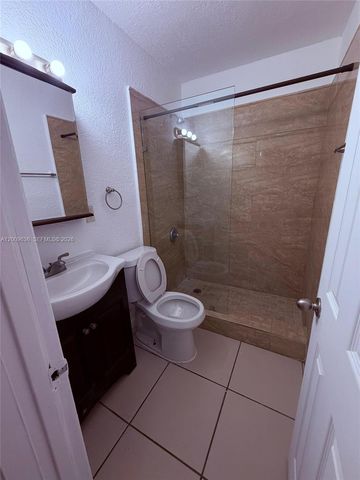590 NW 46th St 2, Miami, FL 33127
