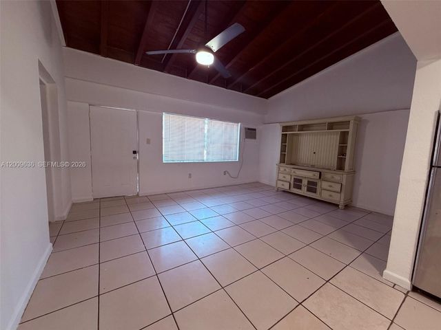 590 NW 46th St 2, Miami, FL 33127