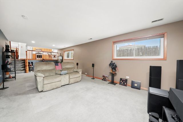 3518 Harvey Avenue, Berwyn, IL 60402