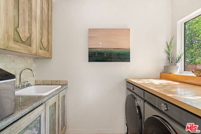 1853 Nichols Canyon Road, Los Angeles, CA 90046