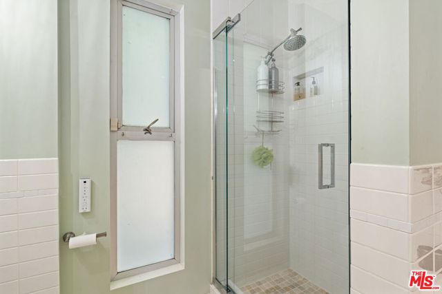 1853 Nichols Canyon Road, Los Angeles, CA 90046