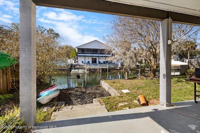 7247 Aberdeen Court, Weeki Wachee, FL 34607