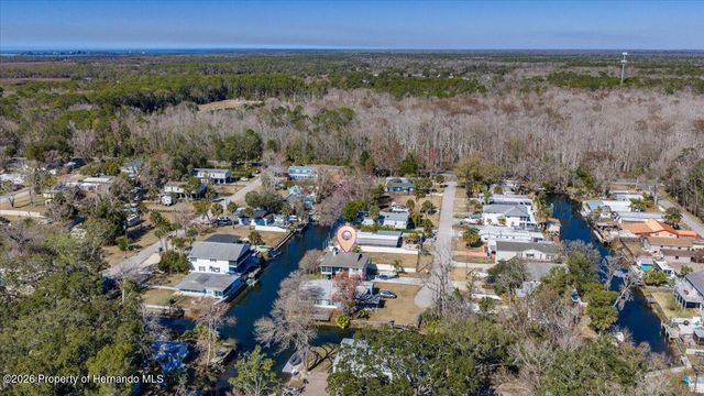 7247 Aberdeen Court, Weeki Wachee, FL 34607