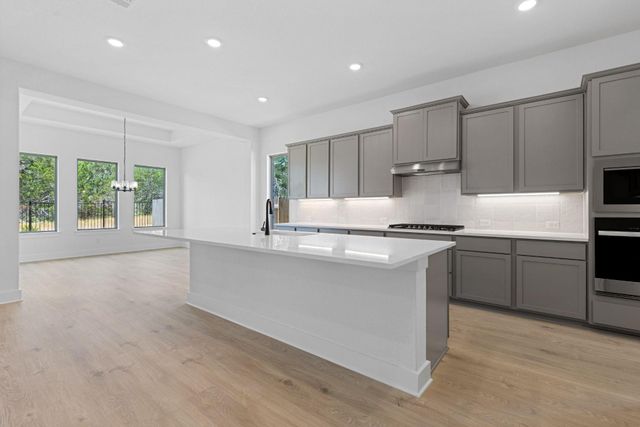 121 Smoke Signal CT, Liberty Hill, TX 78642