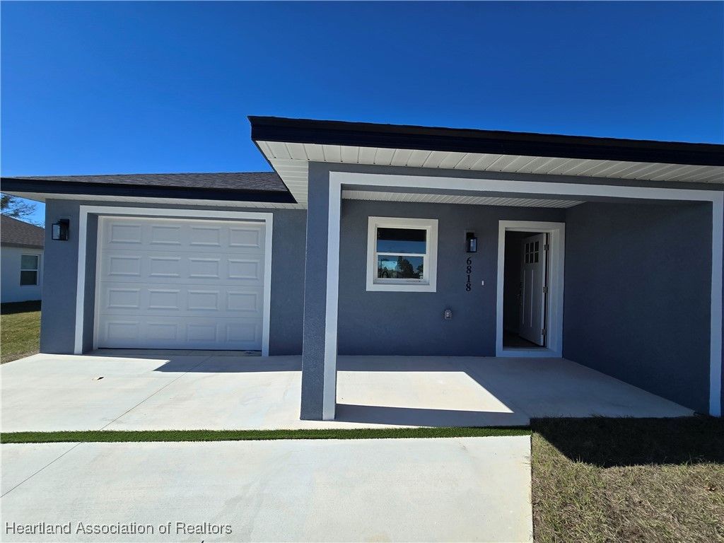 6818 San Benito Drive, Sebring, FL 33872