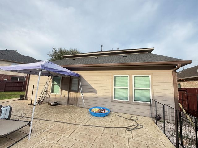 5402 Madison Lee Lane, Houston, TX 77504