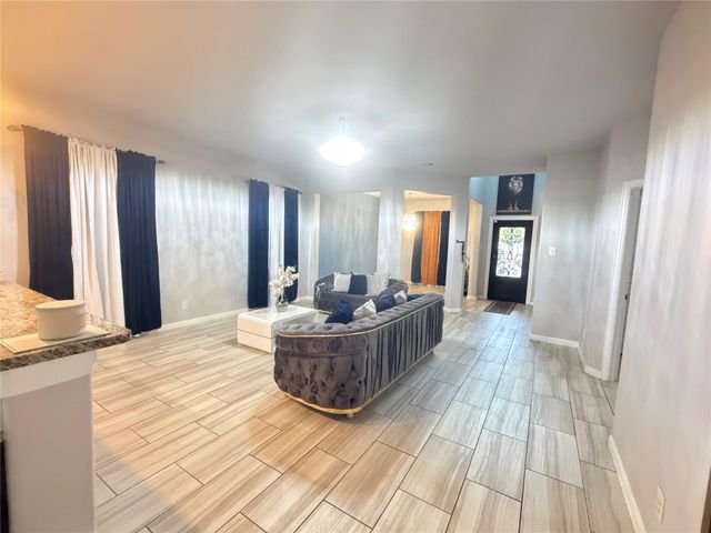 5402 Madison Lee Lane, Houston, TX 77504