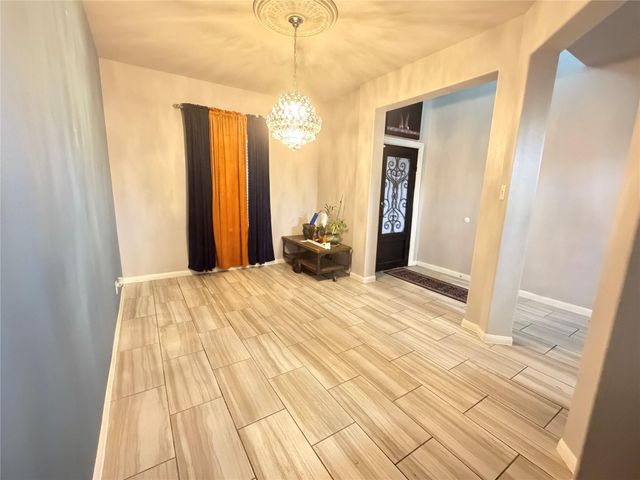 5402 Madison Lee Lane, Houston, TX 77504