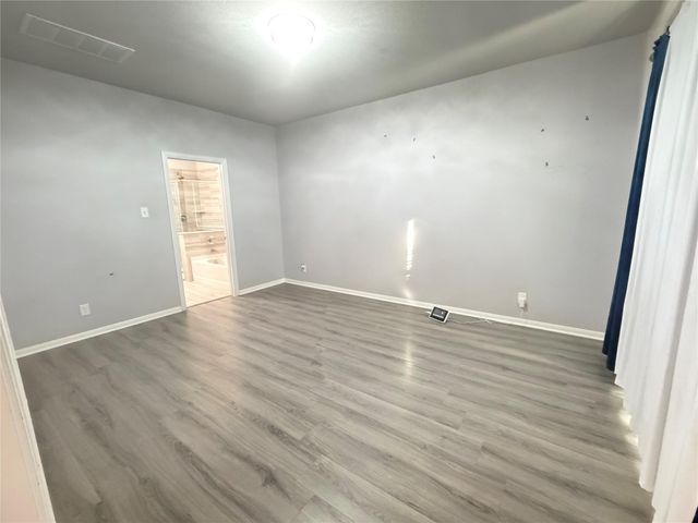 5402 Madison Lee Lane, Houston, TX 77504
