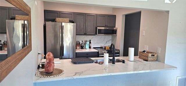 3775 59TH AVENUE W 3775, Bradenton, FL 34210