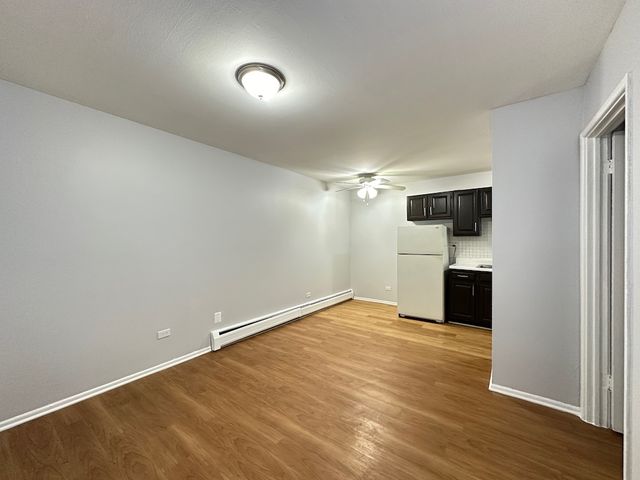 4537 N Dover Street 1B, Chicago, IL 60640