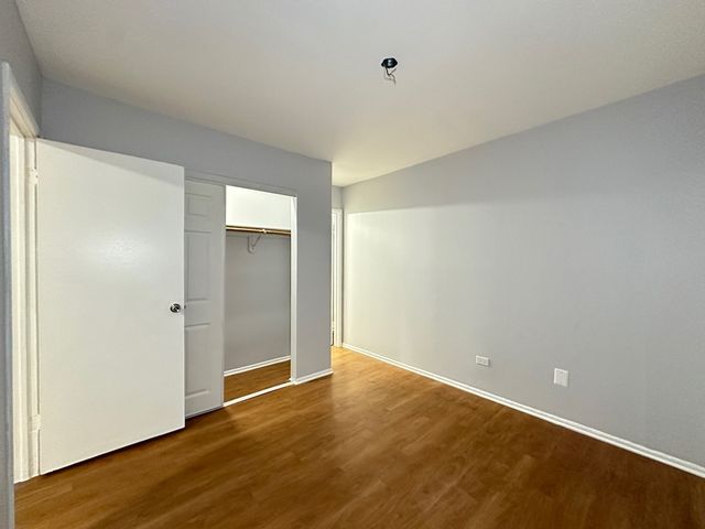 4537 N Dover Street 1B, Chicago, IL 60640