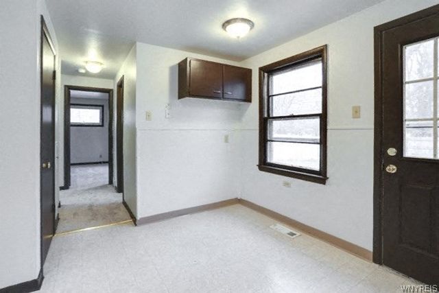 3319 Mckinley Parkway, Hamburg, NY 14219