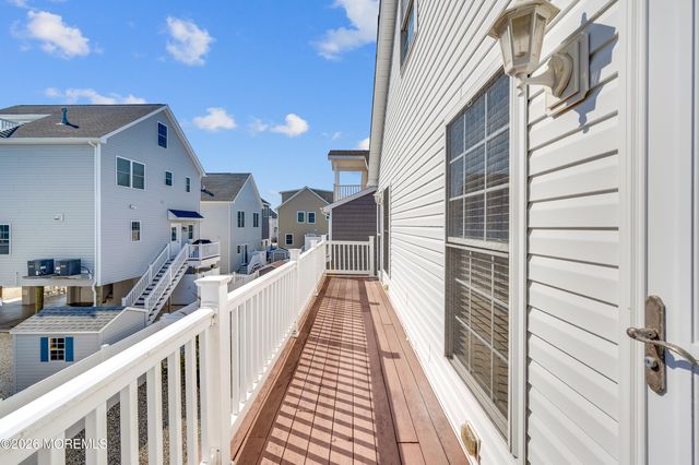 8 Nichols Avenue, Ortley Beach, NJ 08751