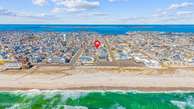8 Nichols Avenue, Ortley Beach, NJ 08751