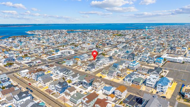 8 Nichols Avenue, Ortley Beach, NJ 08751