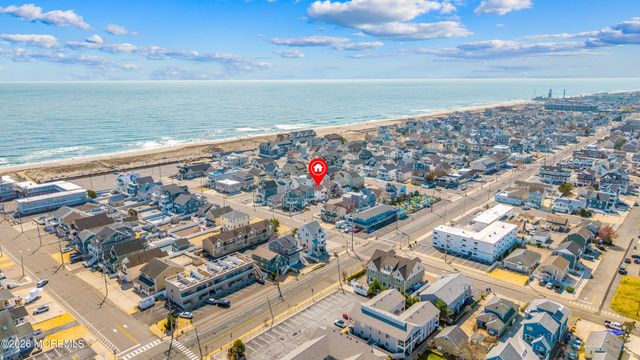 8 Nichols Avenue, Ortley Beach, NJ 08751