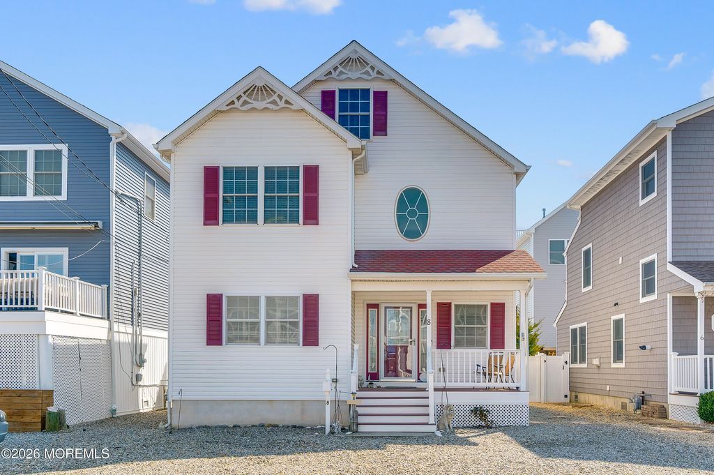 8 Nichols Avenue, Ortley Beach, NJ 08751