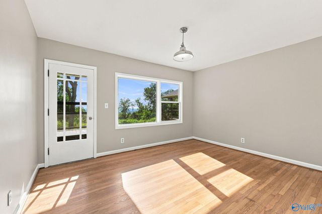3106 Rowe Drive SE, Huntsville, AL 35801