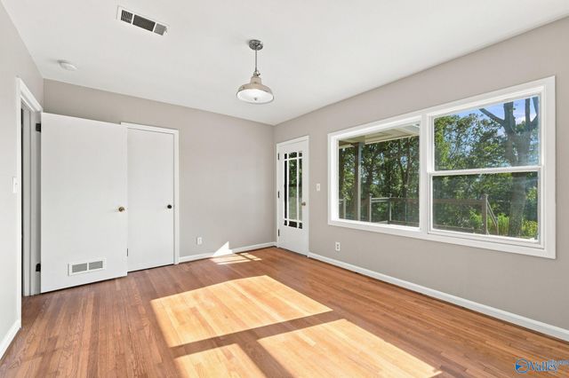 3106 Rowe Drive SE, Huntsville, AL 35801