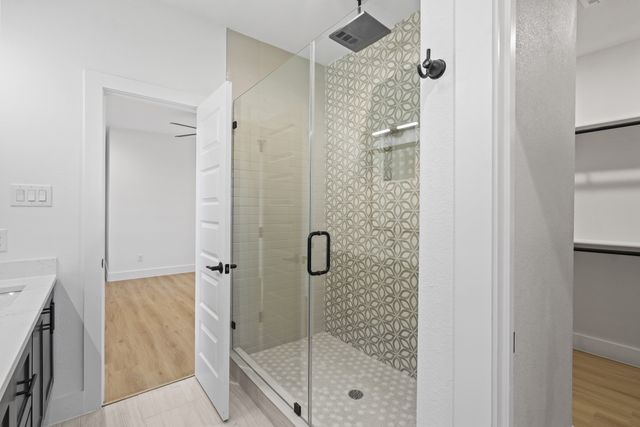 2210 Bethurum, Dallas, TX 75215