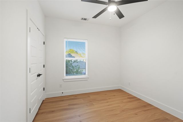 2210 Bethurum, Dallas, TX 75215