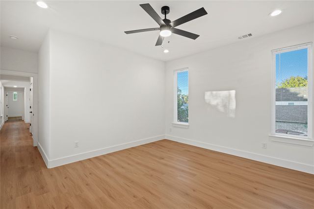 2210 Bethurum, Dallas, TX 75215