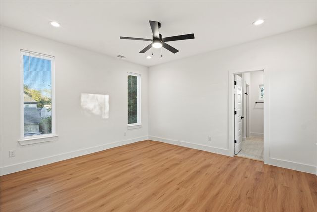 2210 Bethurum, Dallas, TX 75215