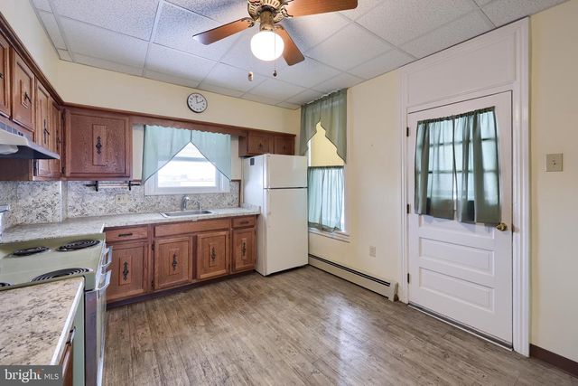 144 S 6TH ST, Columbia, PA 17512