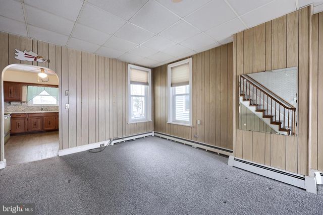 144 S 6TH ST, Columbia, PA 17512