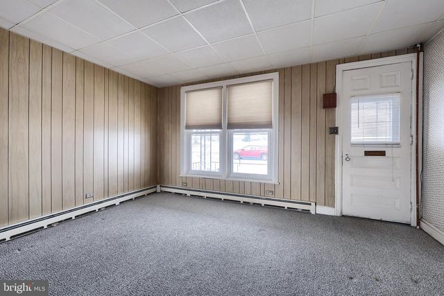 144 S 6TH ST, Columbia, PA 17512