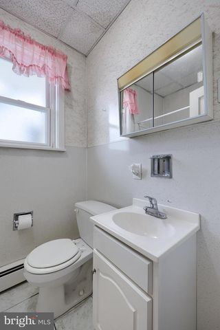 144 S 6TH ST, Columbia, PA 17512