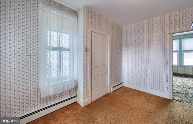 144 S 6TH ST, Columbia, PA 17512