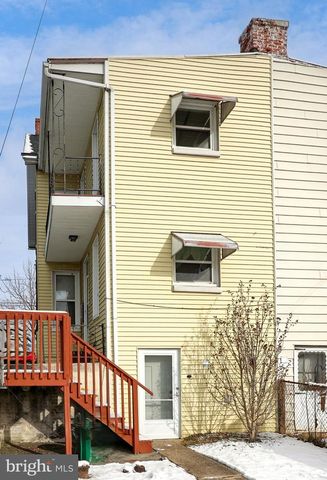 144 S 6TH ST, Columbia, PA 17512