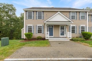 68 Overlook Circle # 68, Hudson, NH 03051