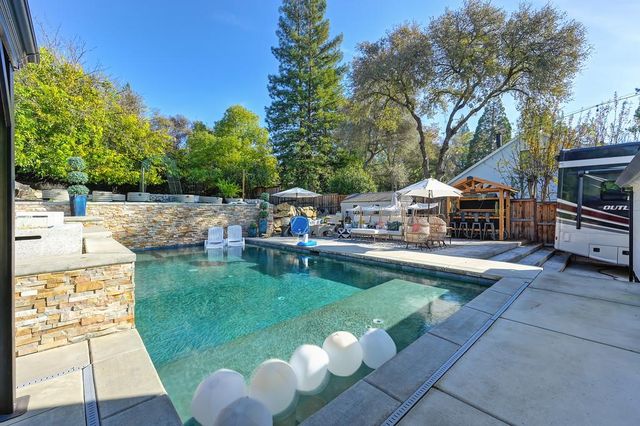 8187 N Lake Cir, Granite Bay, CA 95746