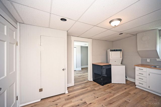 311 W Vine Street, Reading, OH 45215