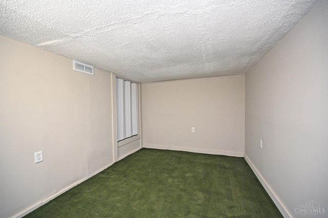 311 W Vine Street, Reading, OH 45215