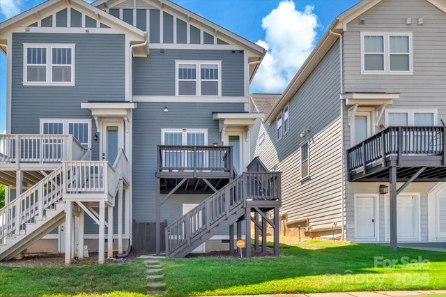 748 Waterscape Court, Rock Hill, SC 29730