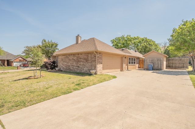 728 W Park Drive, Keller, TX 76248