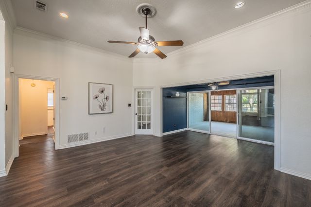 728 W Park Drive, Keller, TX 76248