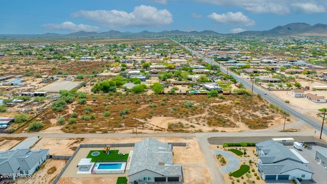 637 W Tanya Road a,b,c,d, Phoenix, AZ 85086