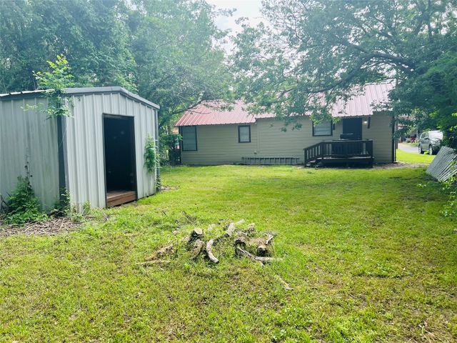 606 Warren Street, Terrell, TX 75160