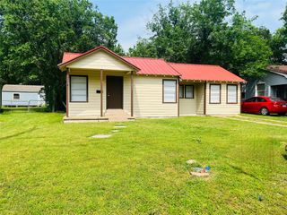 606 Warren Street, Terrell, TX 75160