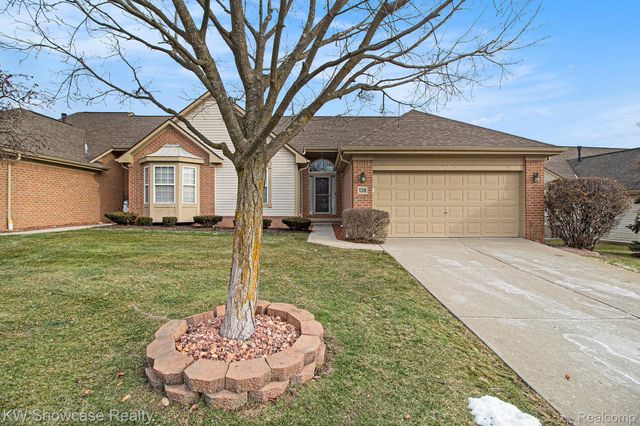 136 Shore Brook Lane, Walled Lake, MI 48390