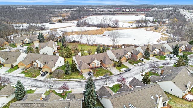 136 Shore Brook Lane, Walled Lake, MI 48390