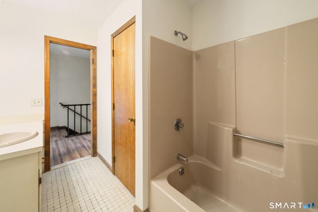 817 Woodtick Road 1A, Waterbury, CT 06705